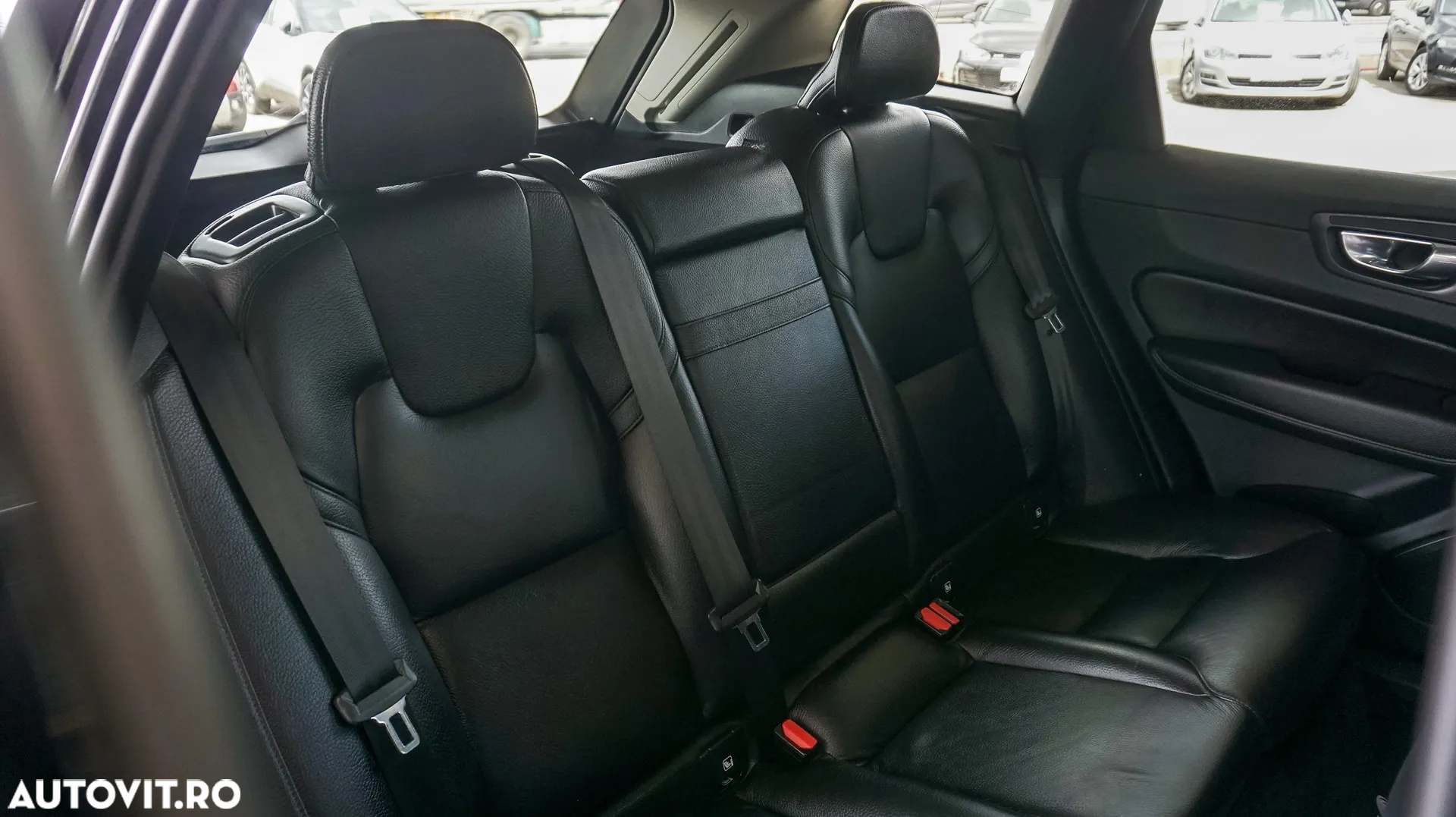 Volvo XC 60 D4 Geartronic Inscription - 30