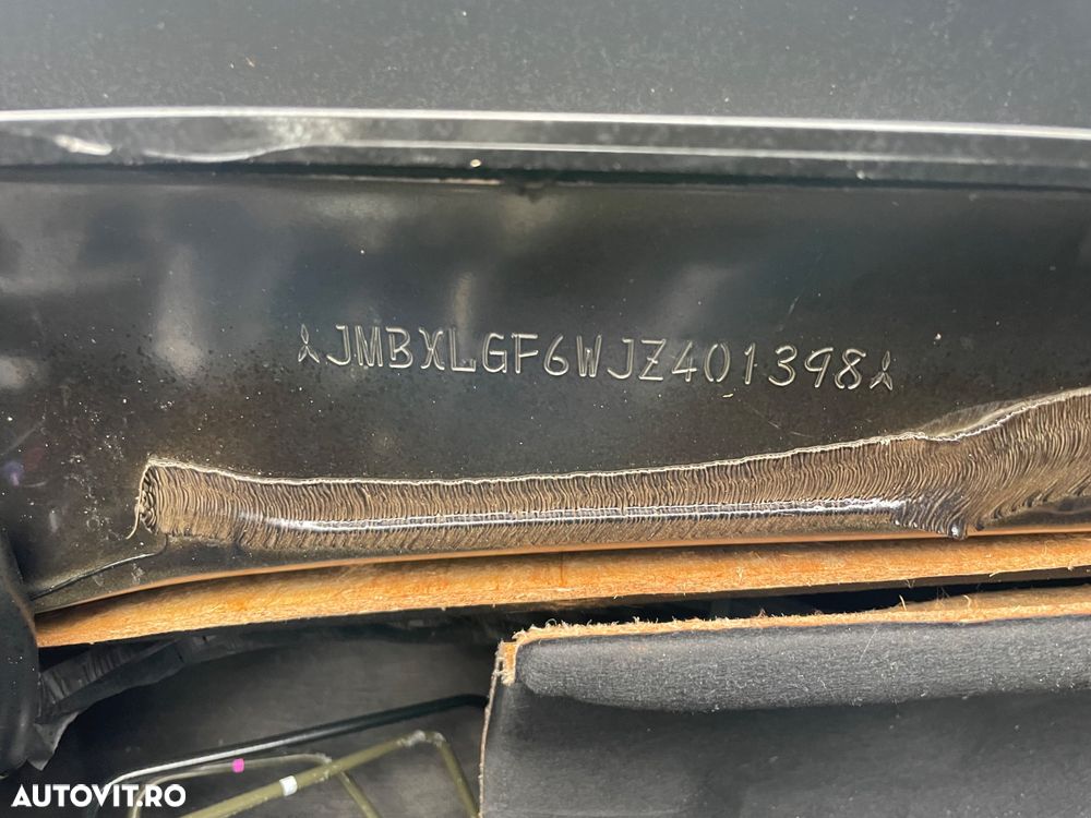 Mitsubishi Outlander - 14