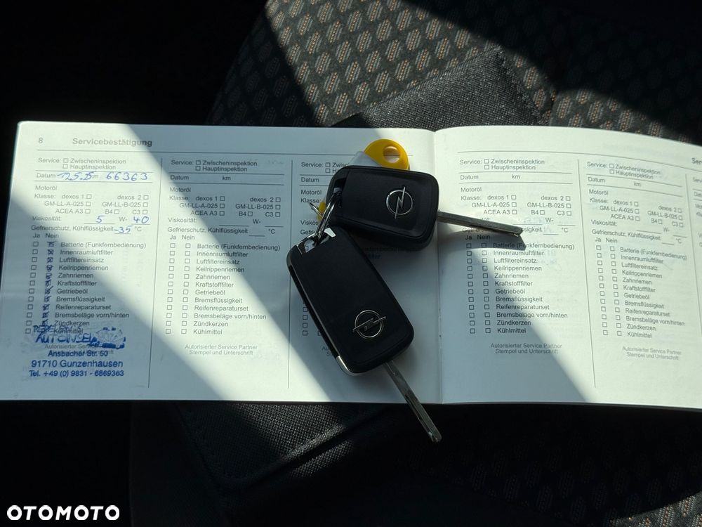 Opel Zafira Tourer 2.0 CDTI Automatik Edition - 38