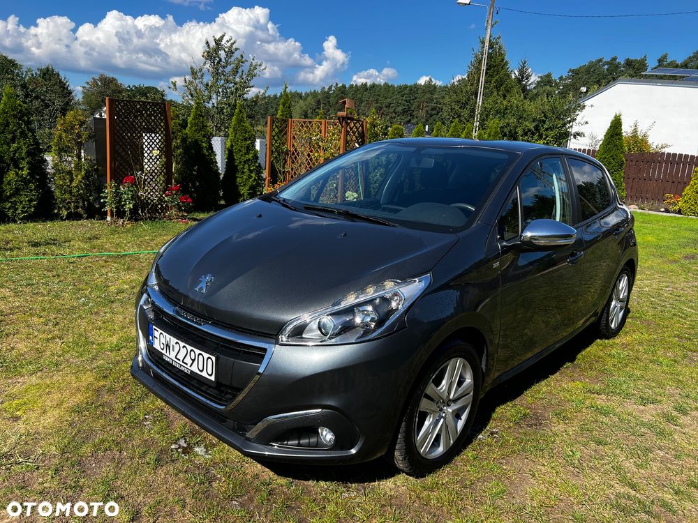 Peugeot 208 1.2 PureTech Style - 1