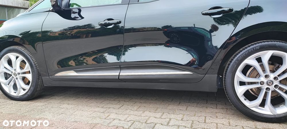 Renault Scenic - 26