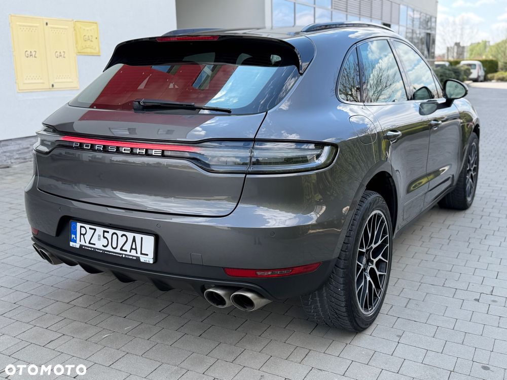 Porsche Macan - 38