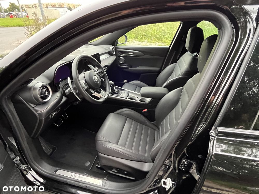 Alfa Romeo Tonale 1.5 VGT Hybrid Sprint - 11