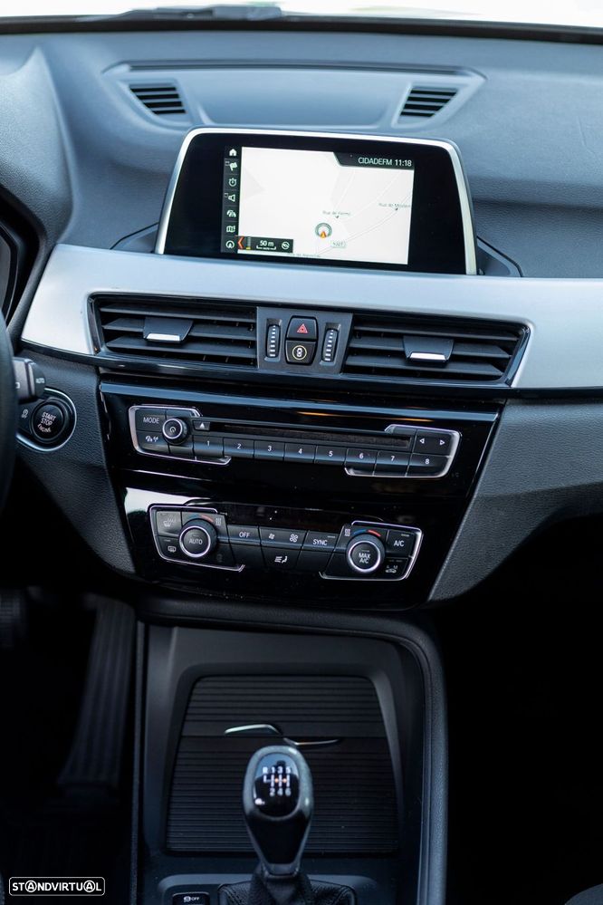 BMW X1 16 d sDrive Advantage - 31