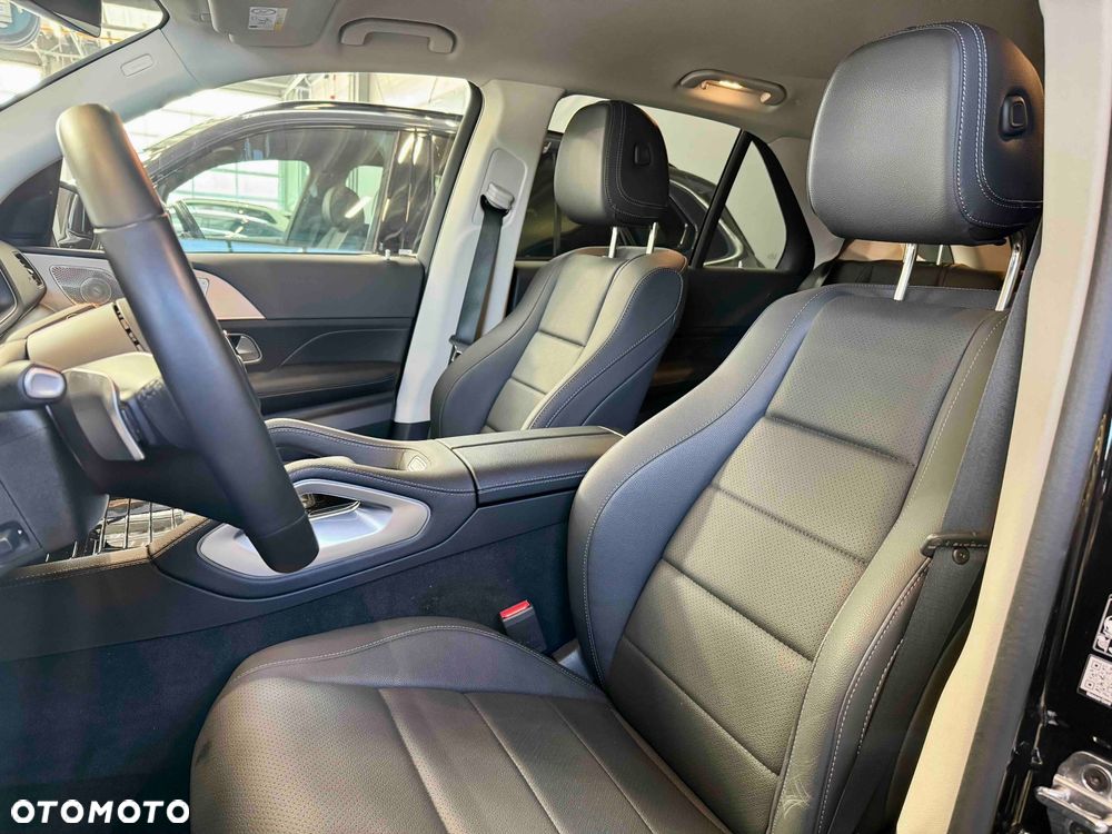 Mercedes-Benz GLE - 22