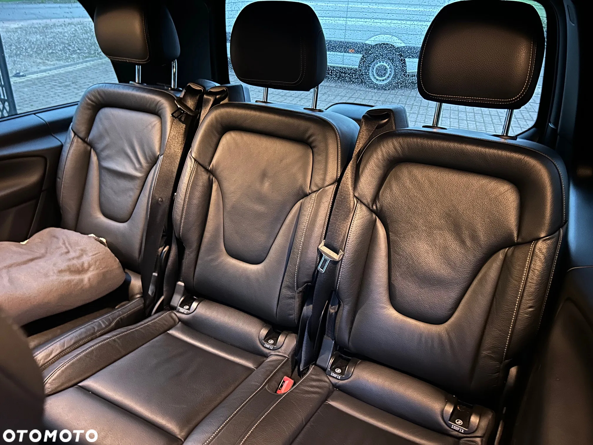 Mercedes-Benz Klasa V 220 d 4-Matic 7G-Tronic - 12
