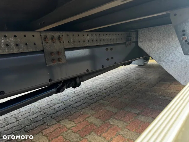 Volvo FL 260 Kontener 7,5 M Super Stan - 10