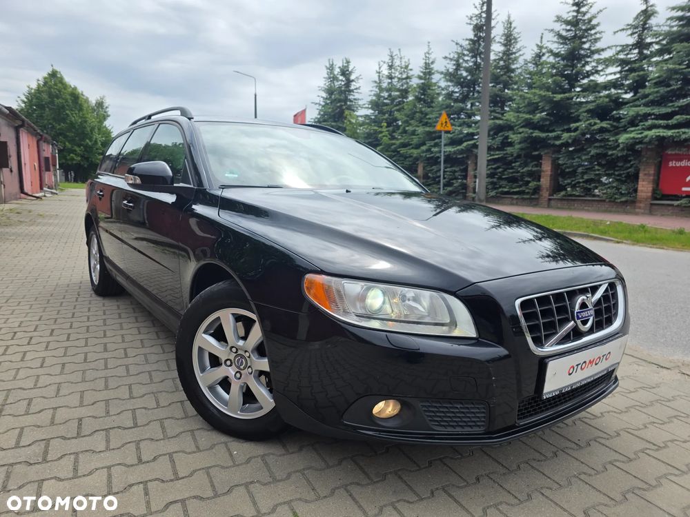 Volvo V70 2.0D Momentum - 27