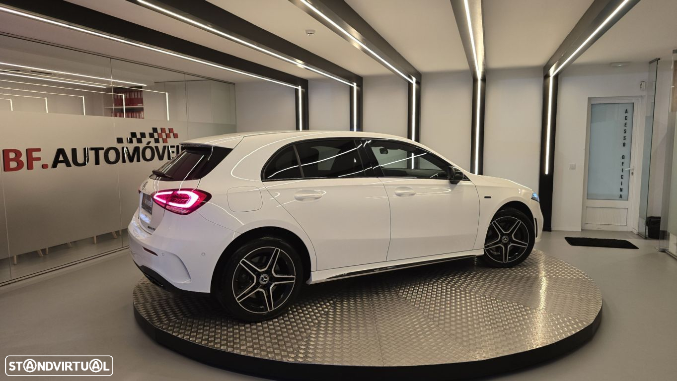 Mercedes-Benz A 250 e AMG Line - 7