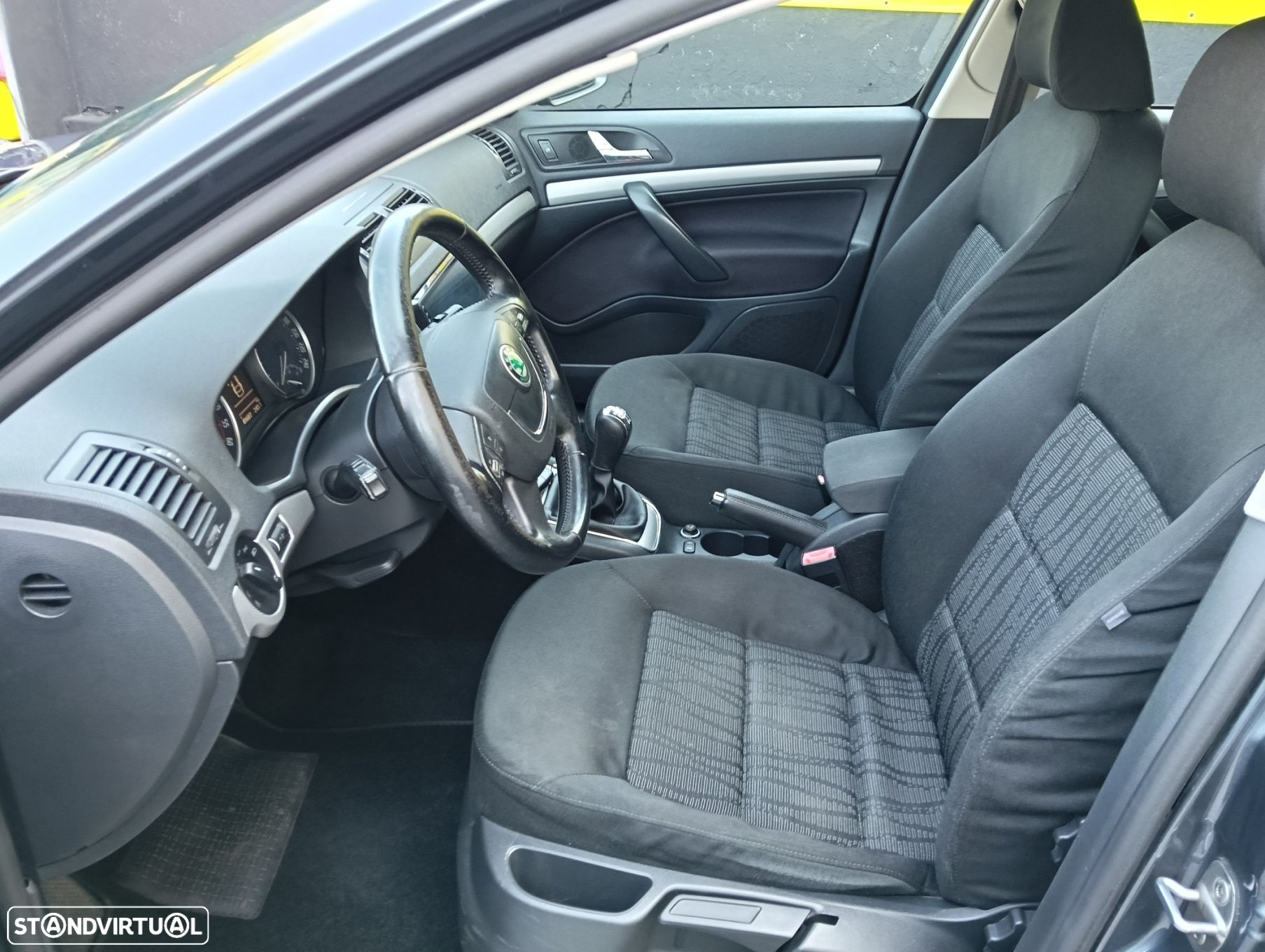 Skoda Octavia 1.9 TDI Sportline - 10