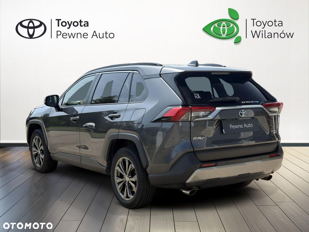 Toyota RAV4 - 4