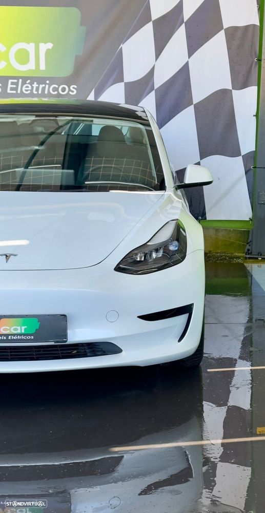 Tesla Model 3 Tração Traseira - 4