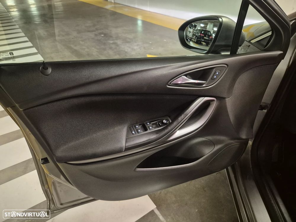 Opel Astra 1.0 Dynamic Sport S/S - 30