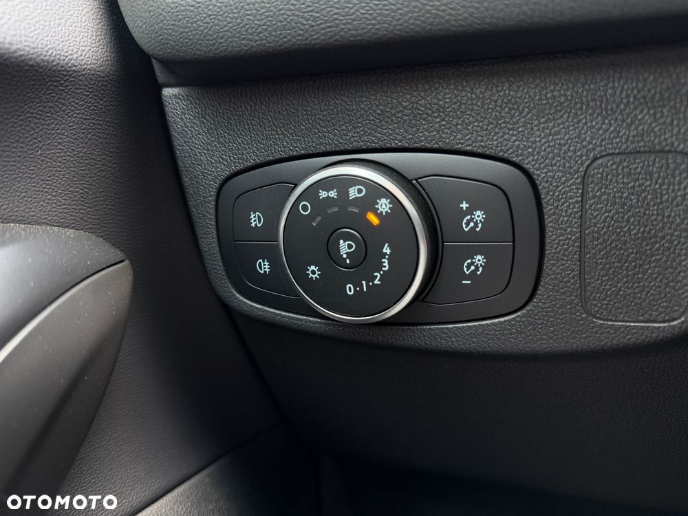 Ford Focus 1.0 EcoBoost Hybrid ACTIVE X - 20