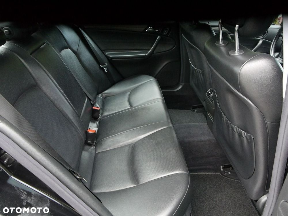 Mercedes-Benz Klasa C 200 Kompressor Avantgarde Sport Edition - 31