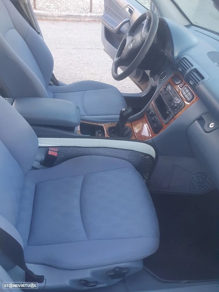 Mercedes-Benz C 200 CDi Elegance - 4
