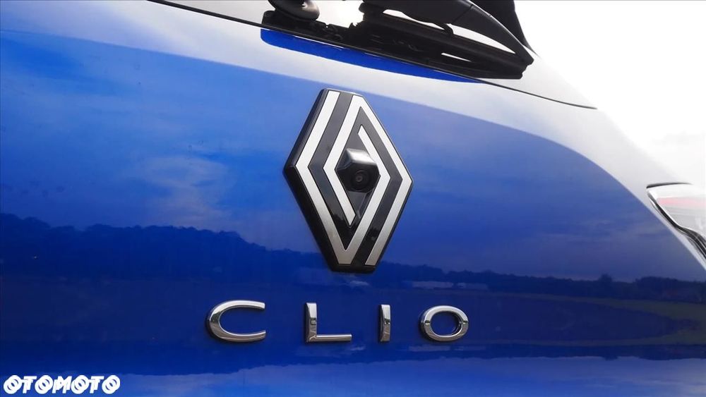 Renault Clio - 8