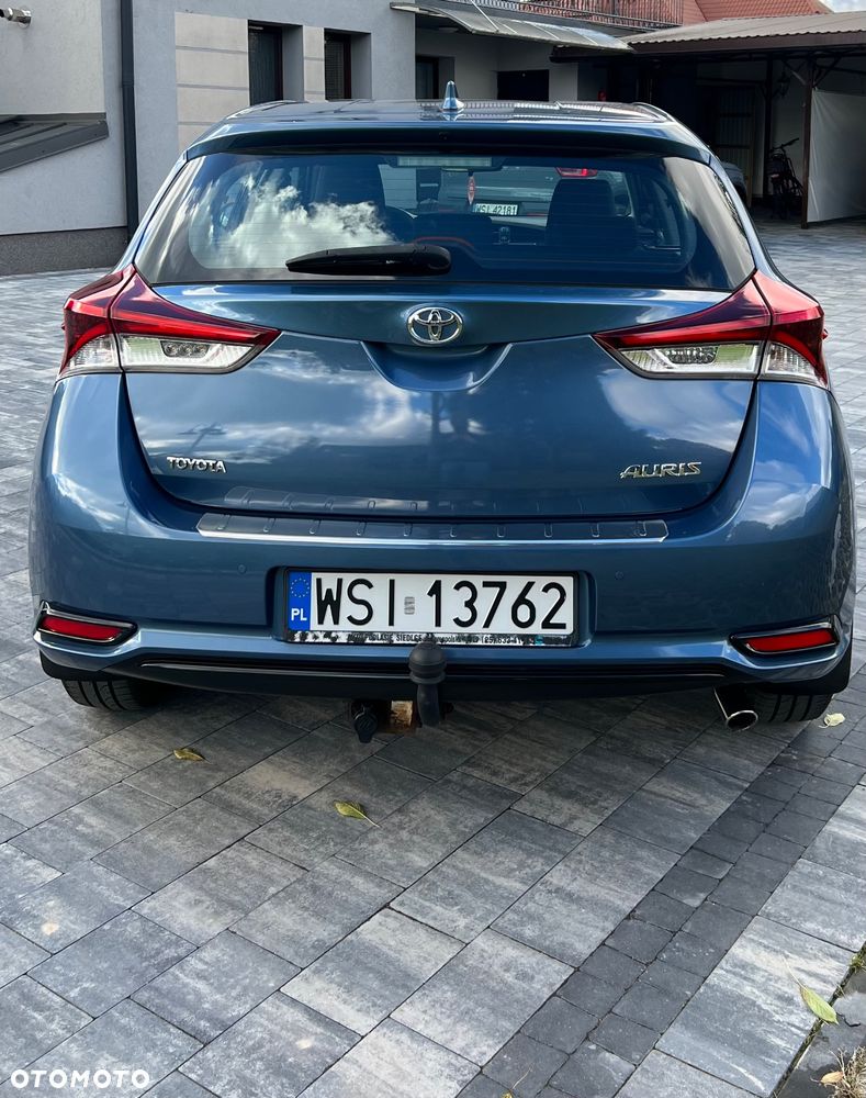 Toyota Auris - 2