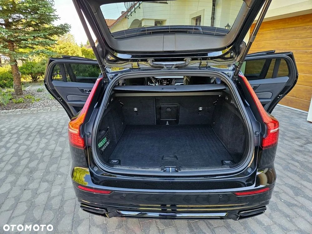 Volvo V60 T8 AWD Geartronic Polestar Engineered - 36