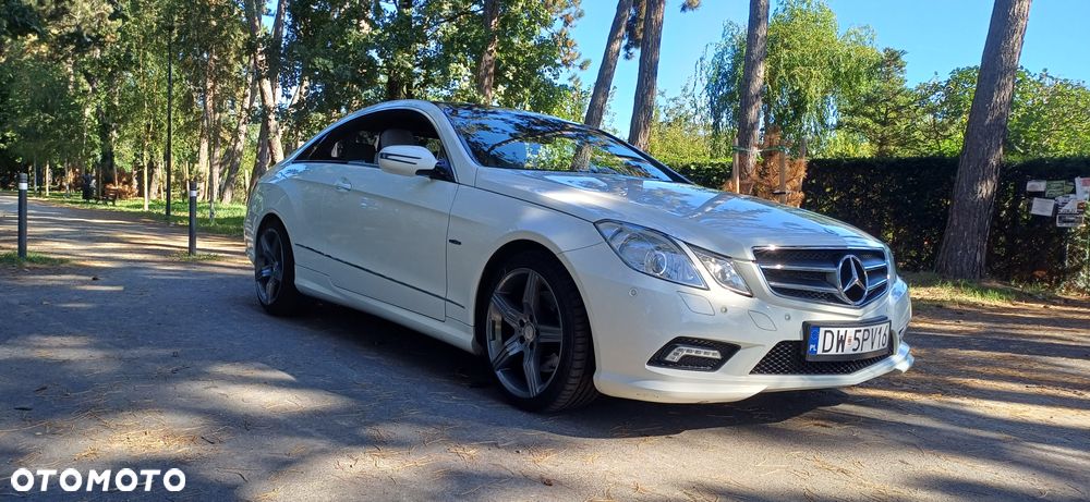 Mercedes-Benz Klasa E 350 CDI DPF Coupe BlueEFFICIENCY 7G-TRONIC Avantgarde - 2