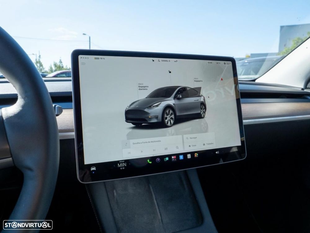 Tesla Model Y Standard - 36