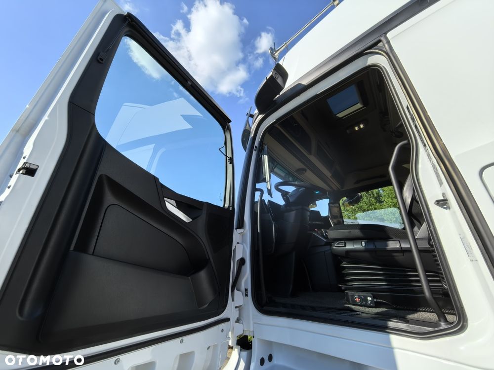 Mercedes-Benz Actros L 1848 LS * GigaSpace * LED * Orurowanie i oświetlenie dach kabiny * Klima postojowa * - 18
