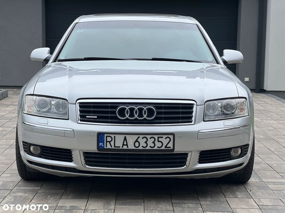 Audi A8 4.2 Quattro - 4
