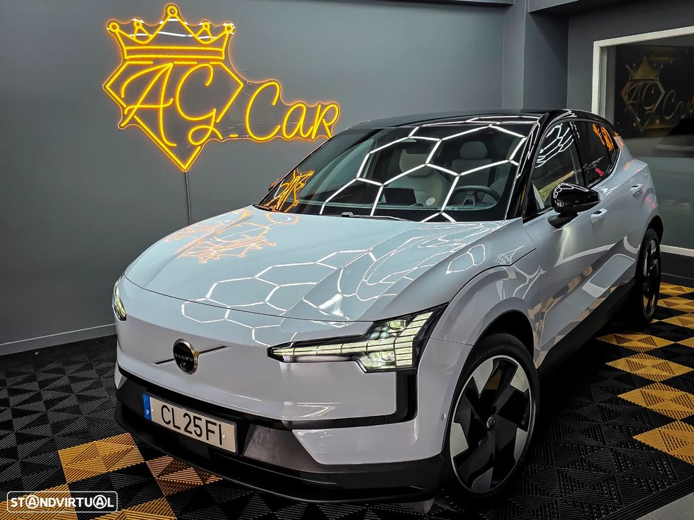Volvo EX30 Twin Motor Performance AWD Ultra - 1