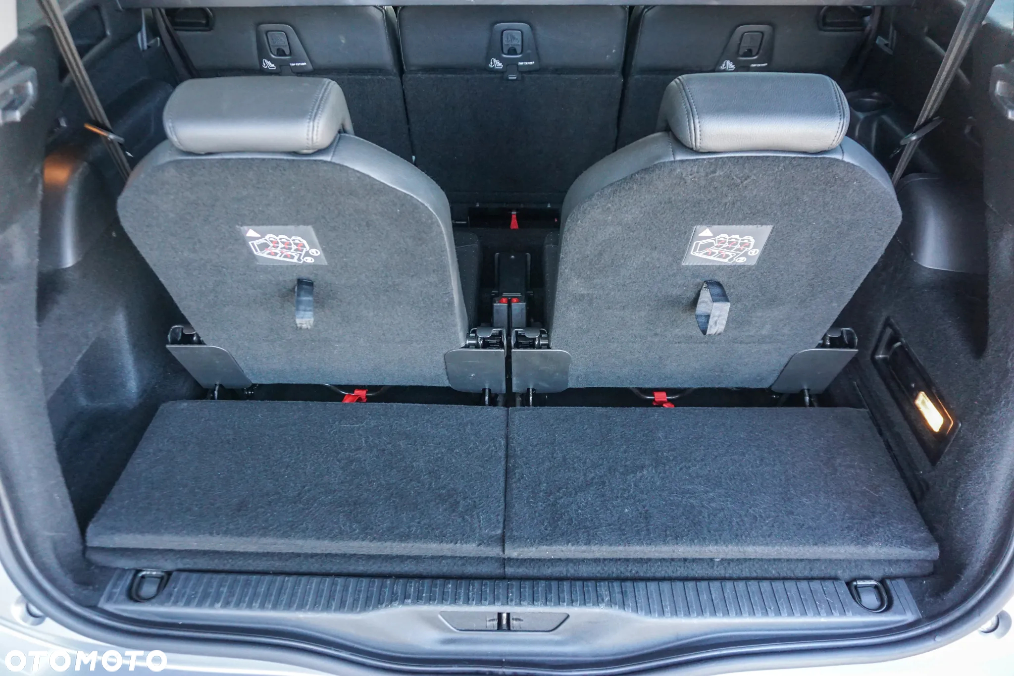 Citroën C4 HDi 150 Exclusive - 14