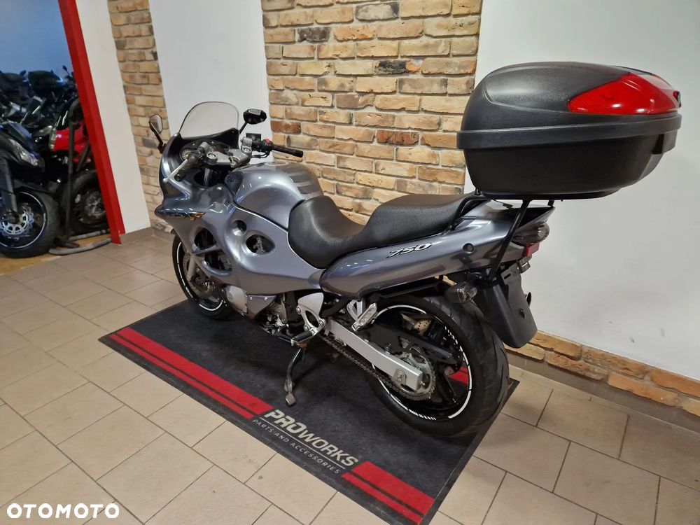 Suzuki GSX-F - Katana - 8