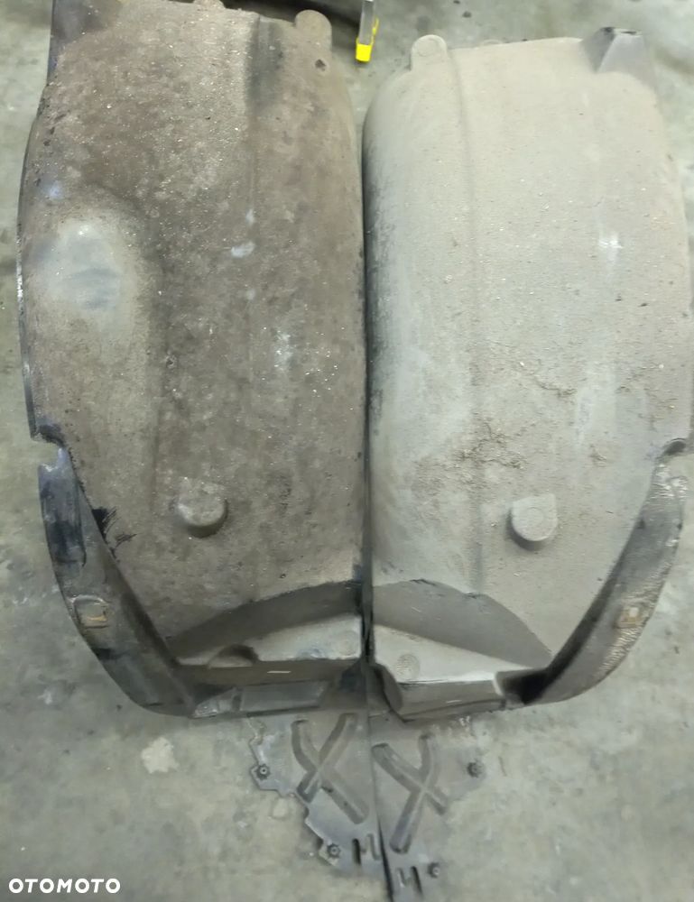 Citroen C4 Picasso I nadkole tył tylne prawe lewe - 1