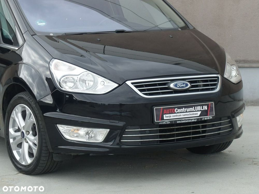 Ford Galaxy 2010 photo 4