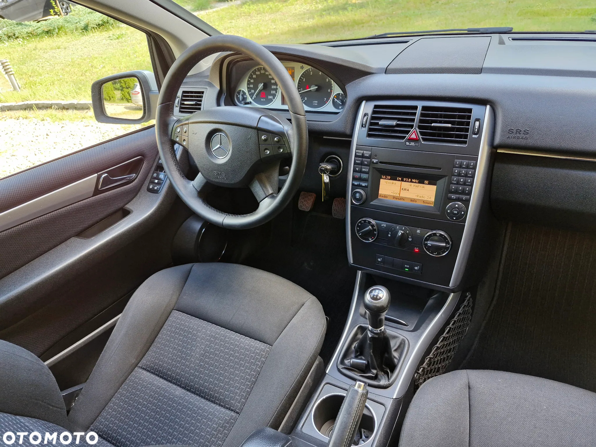 Mercedes-Benz Klasa B 180 BlueEffICIENCY - 10