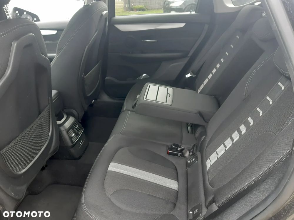BMW Seria 2 218i GPF Advantage - 13