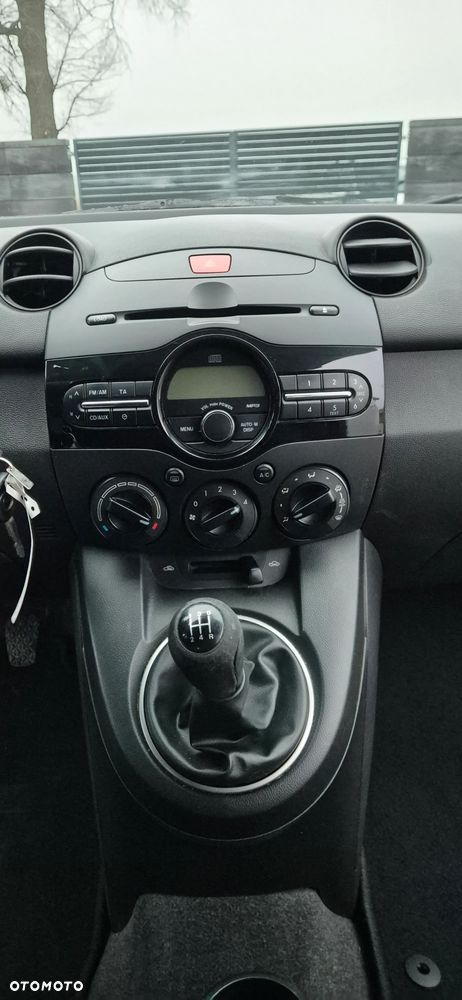 Mazda 2 1.3 Dynamic - 26