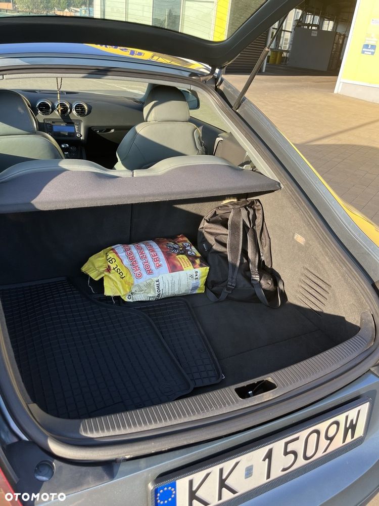 Audi TT Coupé - 6