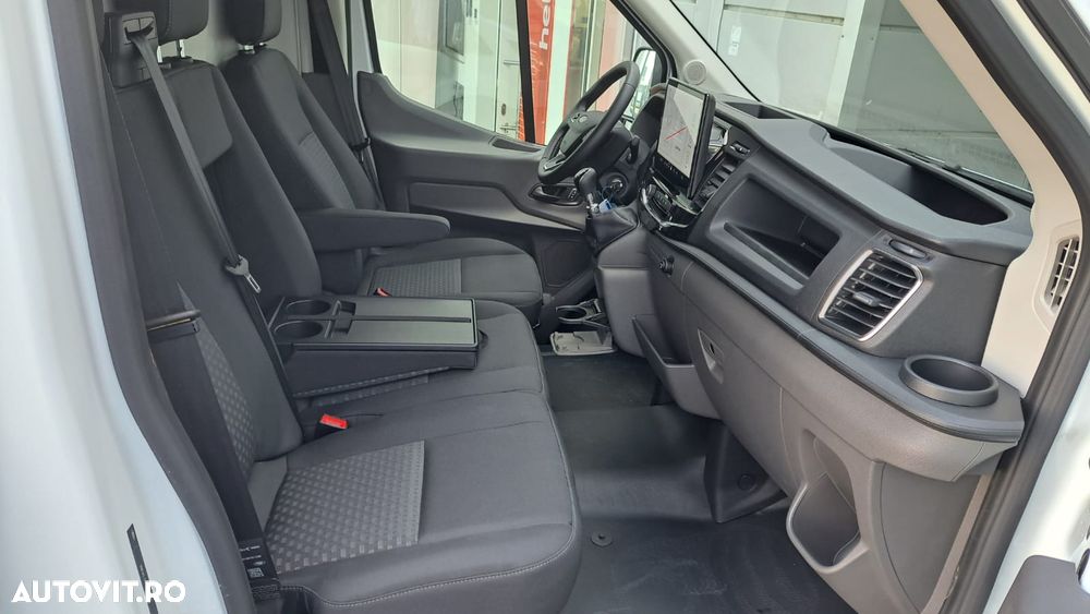 Ford TRANSIT VAN L3H2 FWD - 19