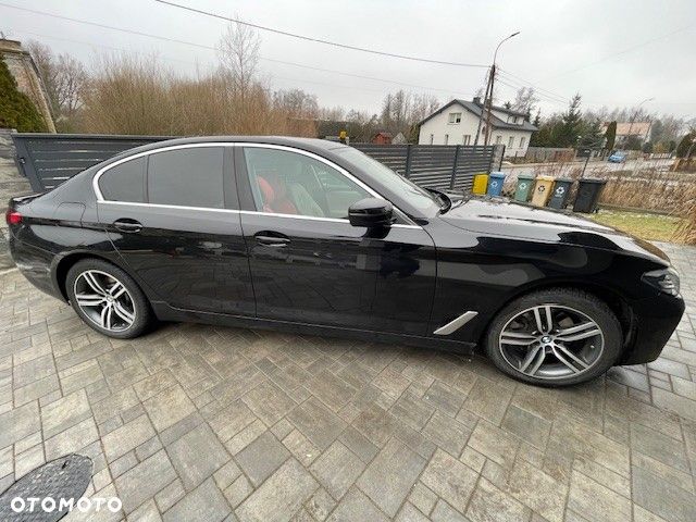 BMW Seria 5 520d xDrive - 8