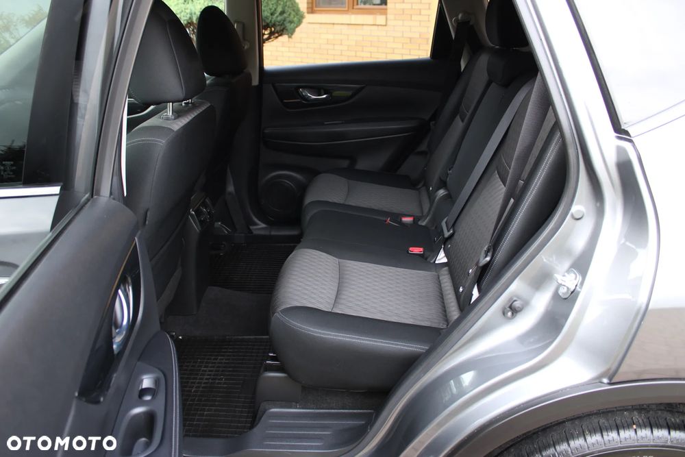 Nissan X-Trail - 18