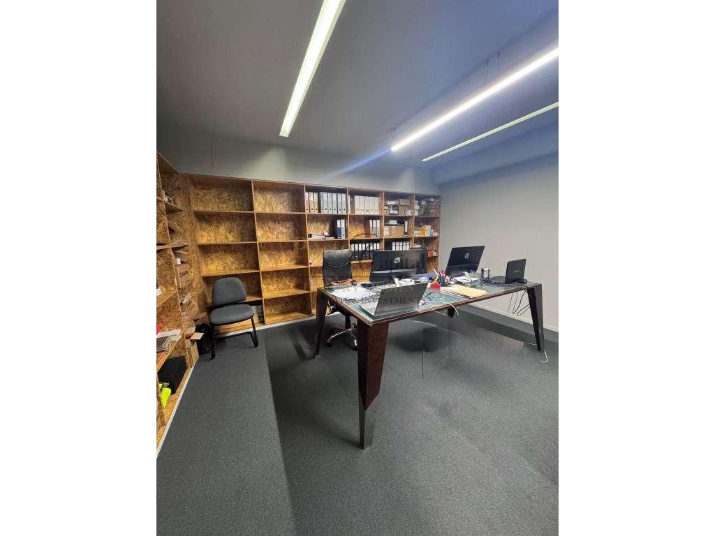 Escritório Arrendamento Porto - Grande imagem: 5/25