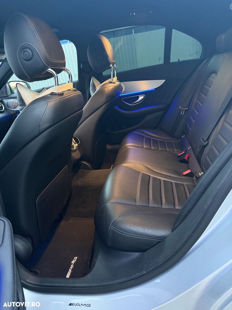 Mercedes-Benz C - 22