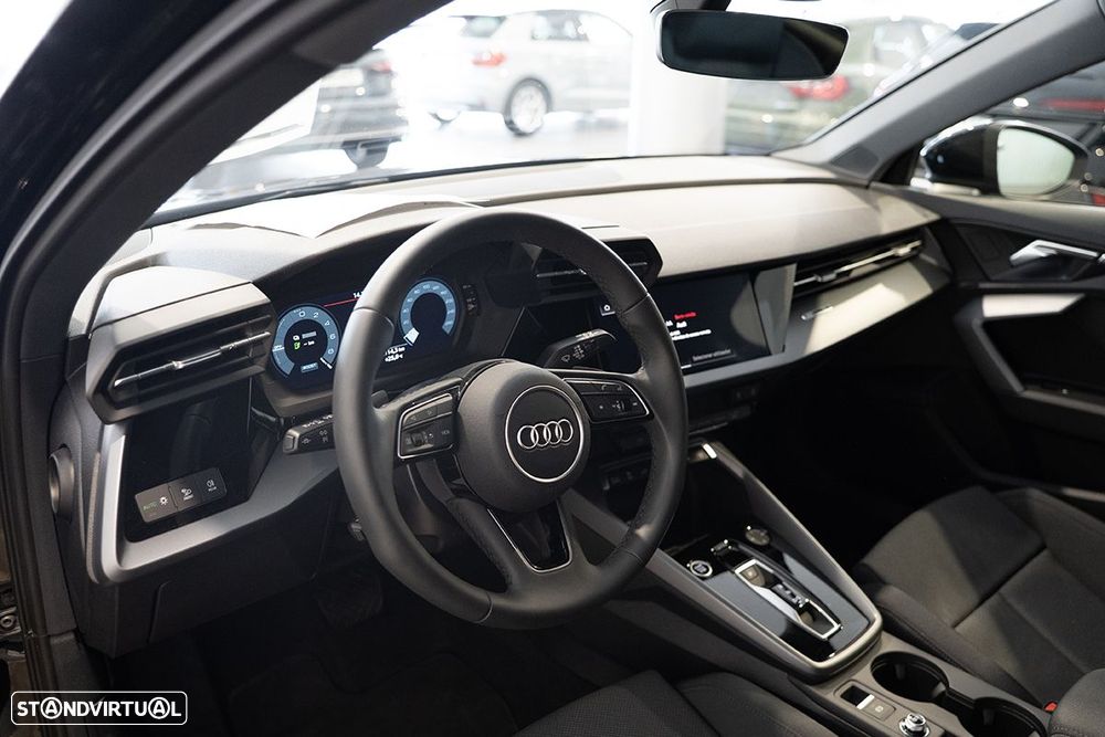 Audi A3 Allstreet 40 TFSIe SE Business - 7