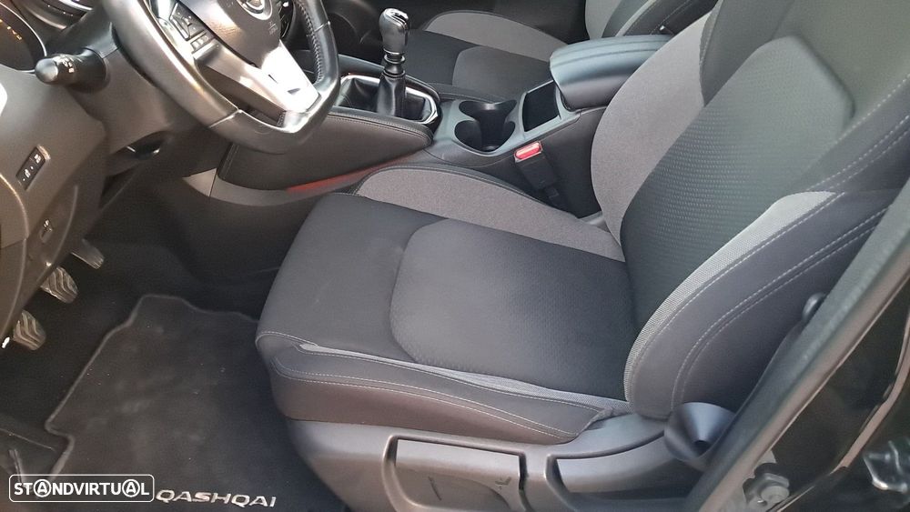 Nissan Qashqai 1.5 dCi N-Connecta - 21