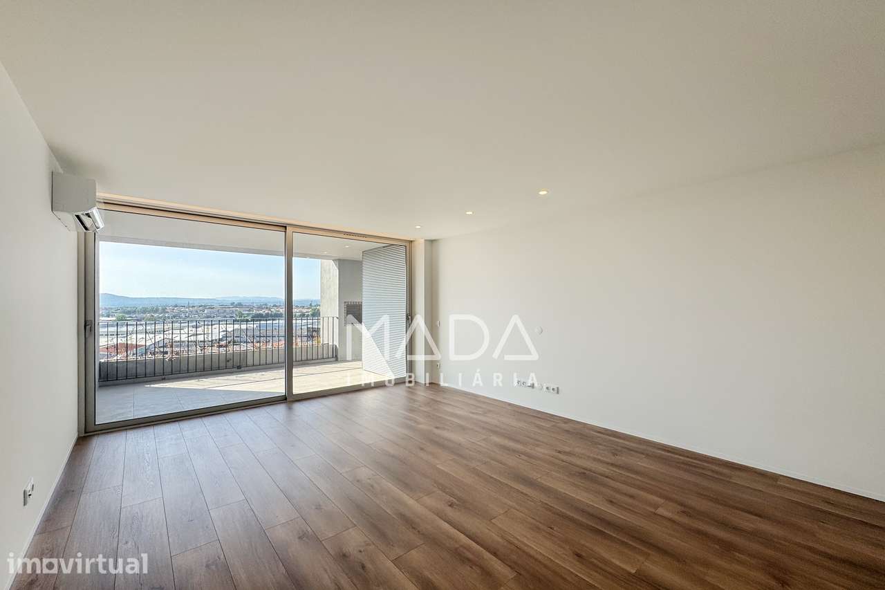 NOVO Apart. T1 (último piso) c/garagem  e terraços em Real, Braga - Grande imagem: 3/29
