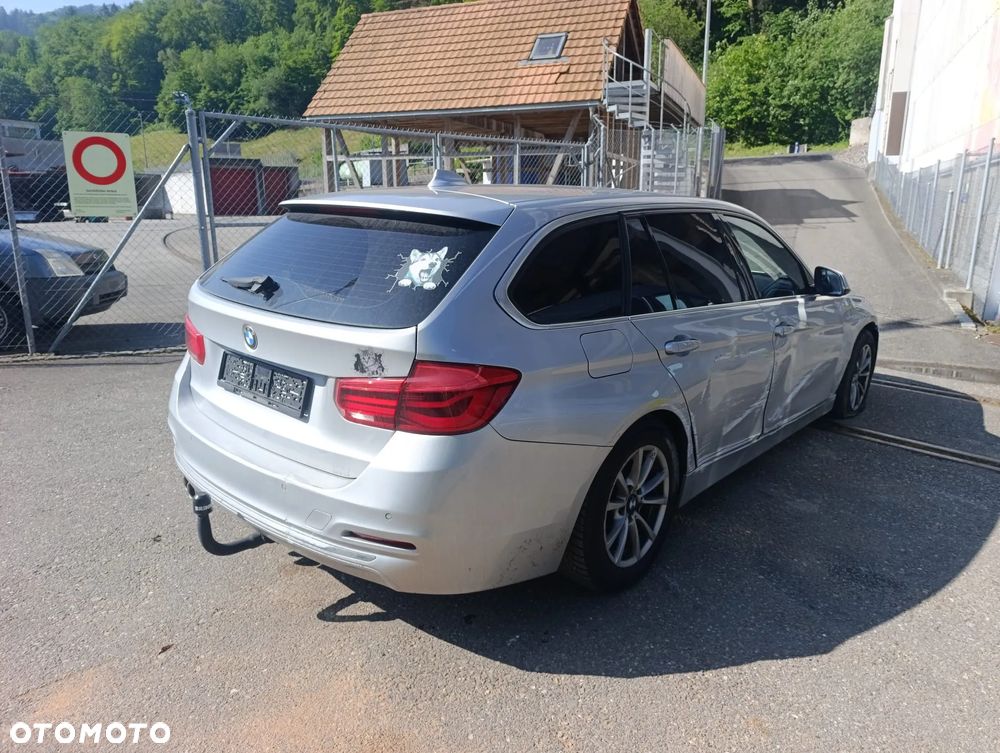 BMW Seria 3 320d Edition Luxury Line Purity - 6