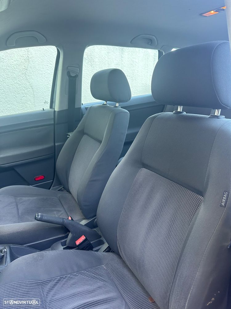 VW Polo 1.4 TDi Trendline AC - 8