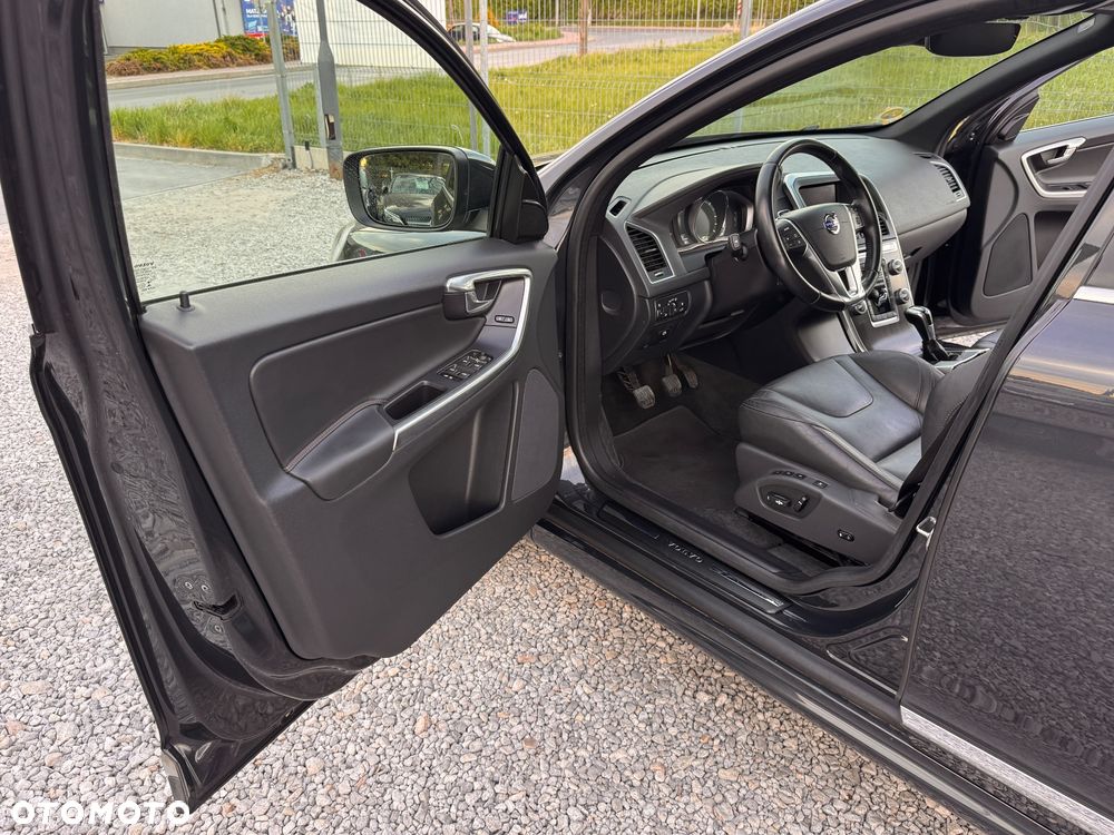 Volvo XC 60 D4 Summum - 33