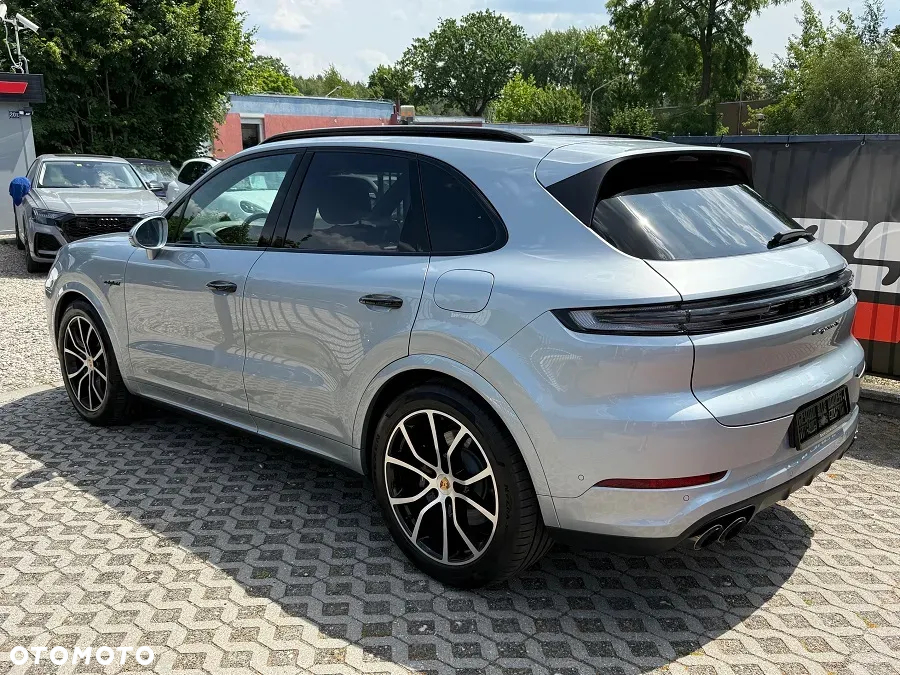 Porsche Cayenne Tiptronic S - 8