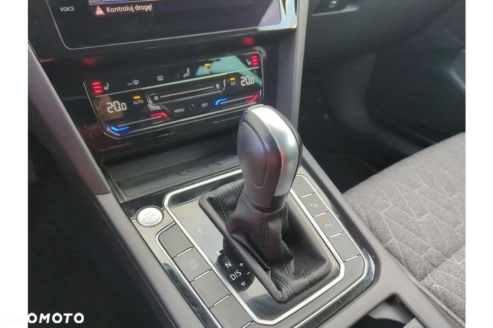 Volkswagen Passat Variant - 9