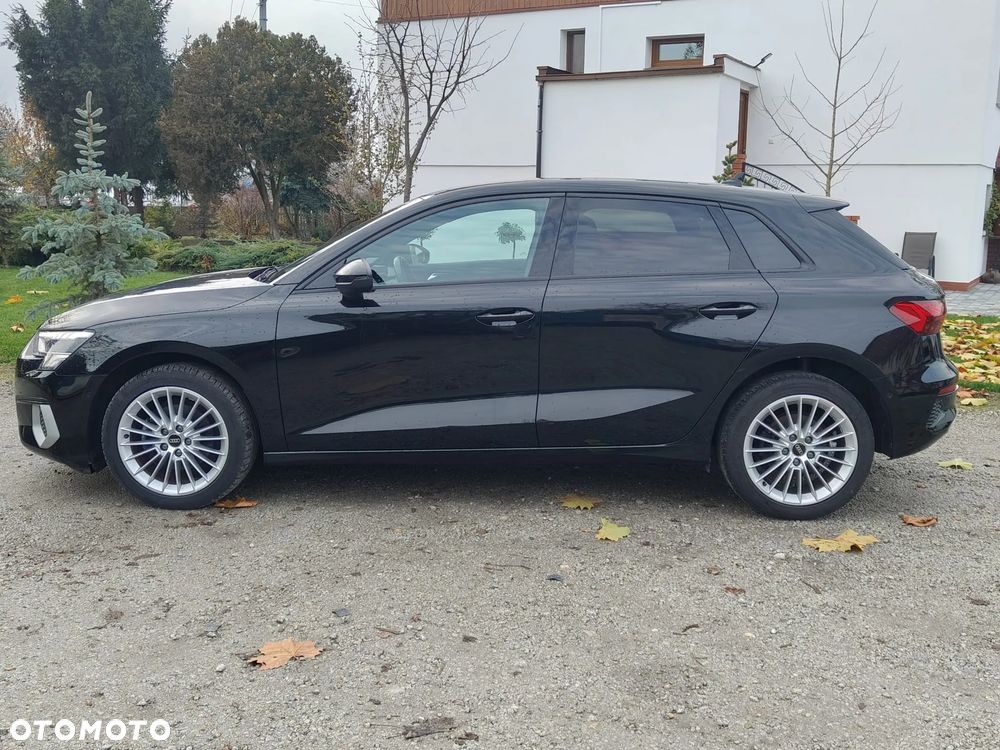 Audi A3 Sportback 2.0 TDI S tronic sport - 2